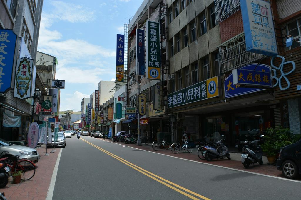 Hotel 微旅時尚旅店 Douliu Exterior foto